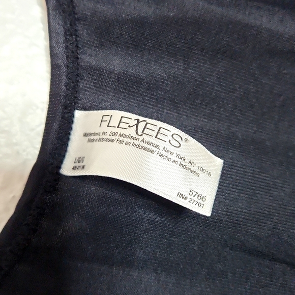 Flexees Light Control Shapewear Tank - Picture 3 of 4